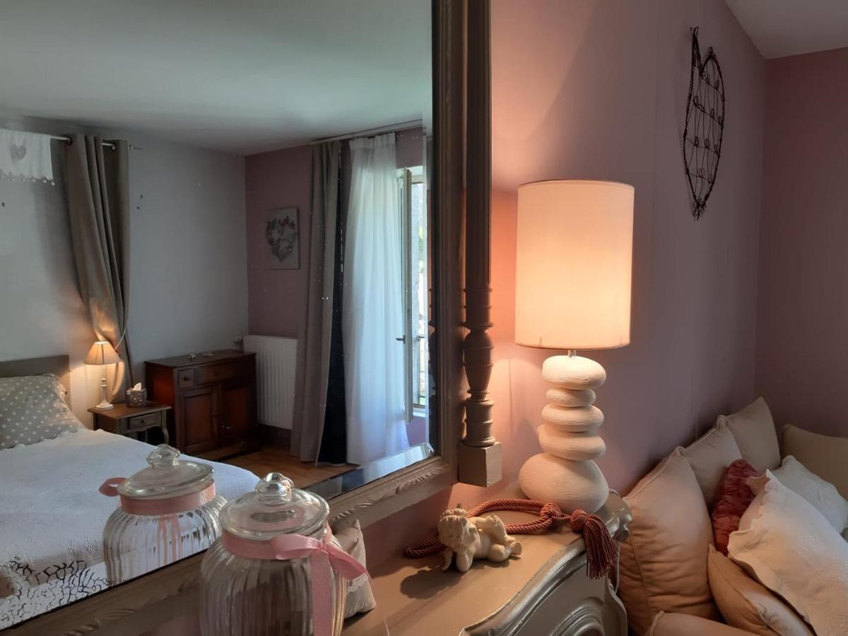 Bed and Breakfast Au Fil De Lods Zewnętrze zdjęcie